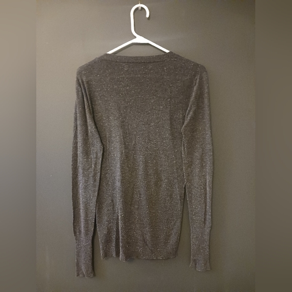 M.I.N.S WOMEN'S MEDIUM DARK GRAY BUTTON DOWN LONG SLEEVE TOP *ONE BUTTON MISSING - Picture 2 of 3